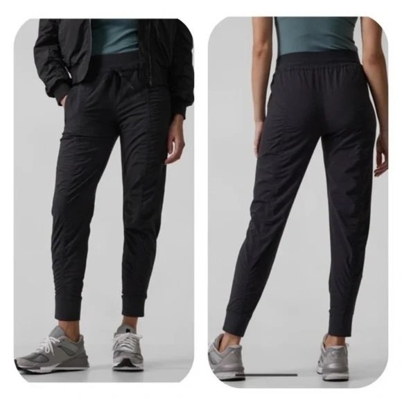 Athleta Pants - Athleta Altitude pant black workout Jogger 6